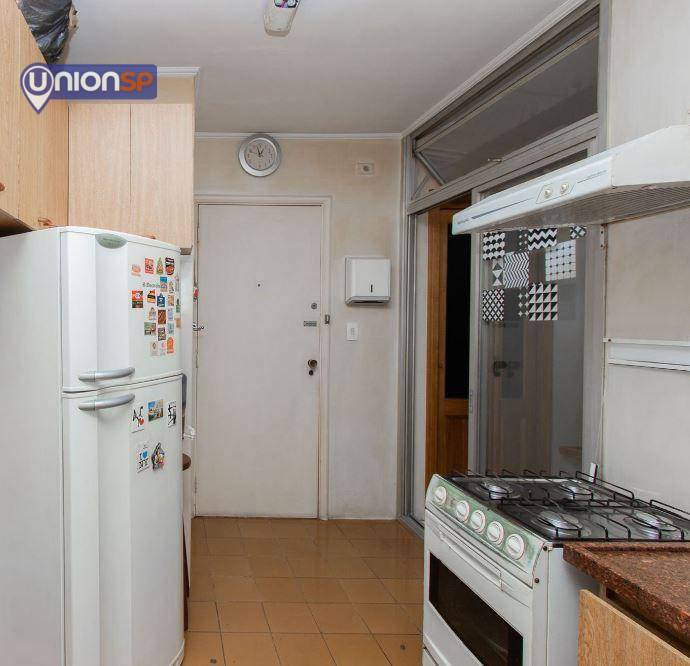 Apartamento à venda com 2 quartos, 80m² - Foto 13