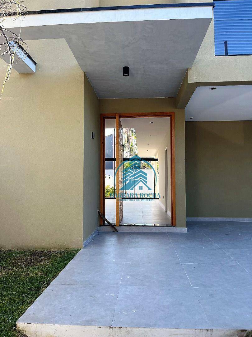 Casa à venda com 3 quartos, 208m² - Foto 4