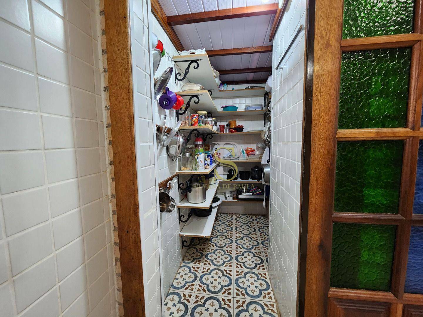 Casa de Condomínio à venda com 4 quartos, 320m² - Foto 18