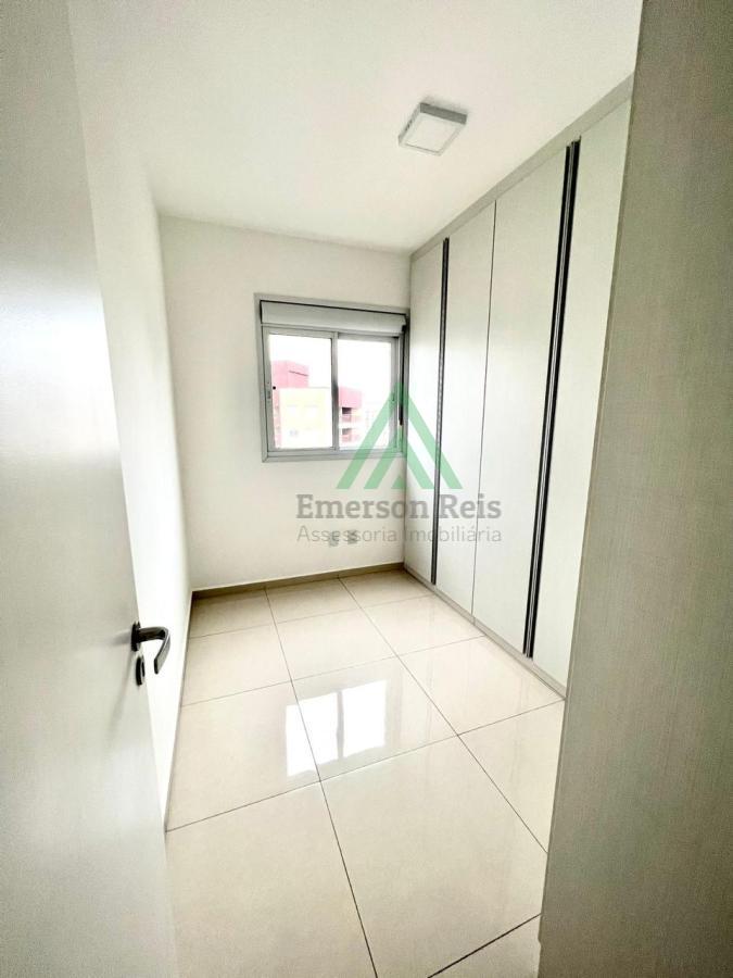 Apartamento à venda com 2 quartos, 66m² - Foto 5