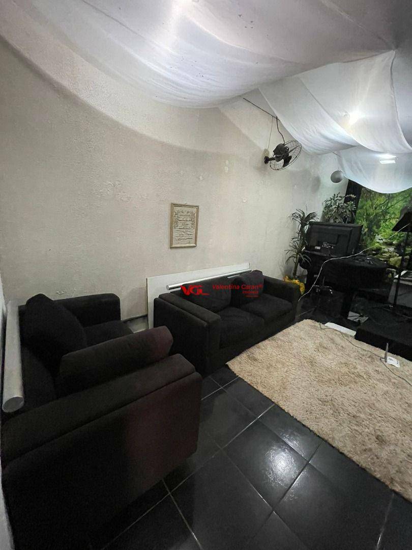 Chácara à venda com 3 quartos, 166m² - Foto 2