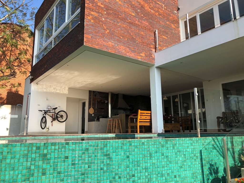 Casa de Condomínio para alugar com 4 quartos, 550m² - Foto 21