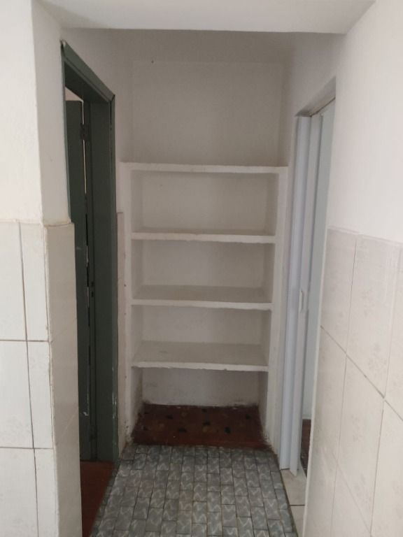 Casa à venda com 5 quartos, 130m² - Foto 33