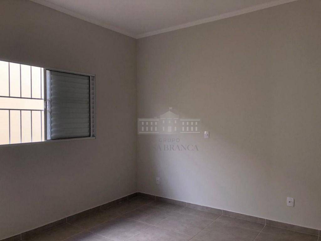 Casa à venda com 3 quartos, 90m² - Foto 15