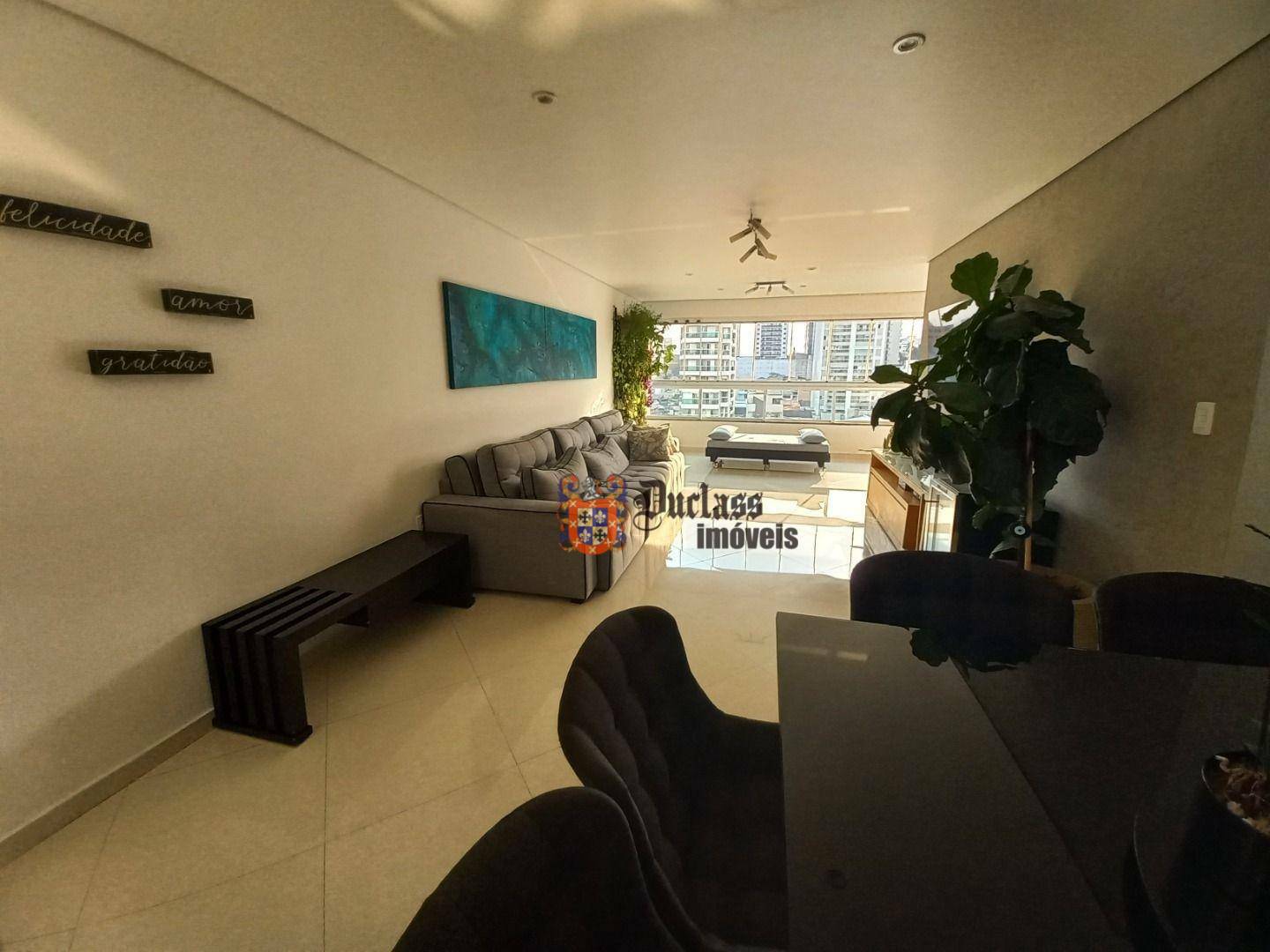 Apartamento à venda com 3 quartos, 150m² - Foto 5