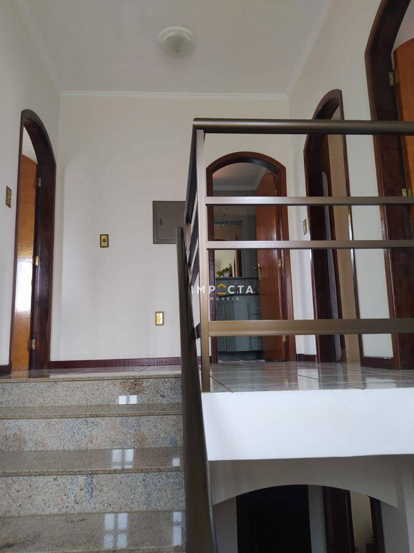 Casa à venda com 5 quartos, 293m² - Foto 18