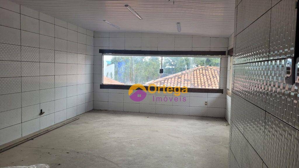 Sobrado à venda e aluguel com 3 quartos, 380m² - Foto 2