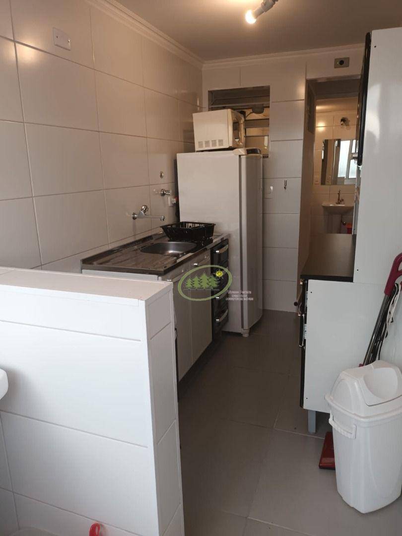 Apartamento para alugar com 1 quarto, 50m² - Foto 6