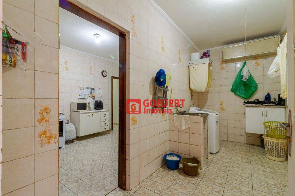 Sobrado à venda com 3 quartos, 248m² - Foto 15