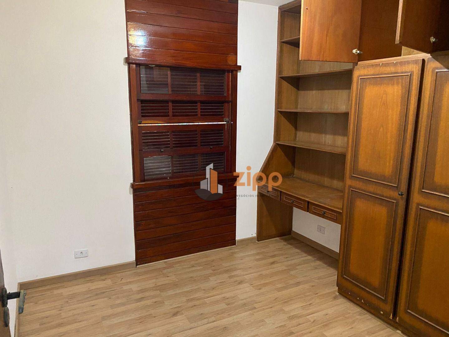 Sobrado à venda com 3 quartos, 200m² - Foto 14