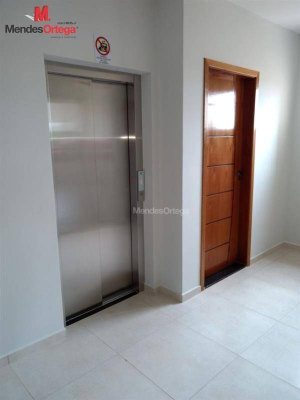 Apartamento à venda com 1 quarto, 43m² - Foto 2