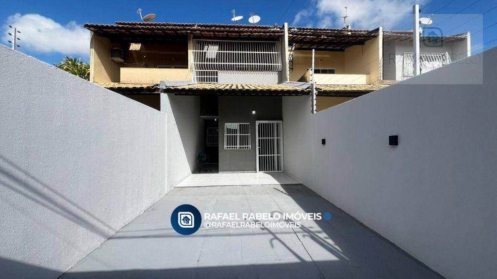 Casa, 3 quartos, 108 m² - Foto 1