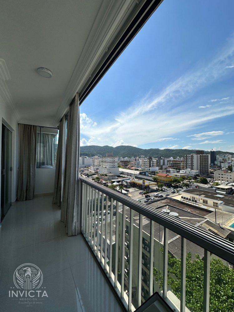 Apartamento à venda com 2 quartos, 74m² - Foto 1