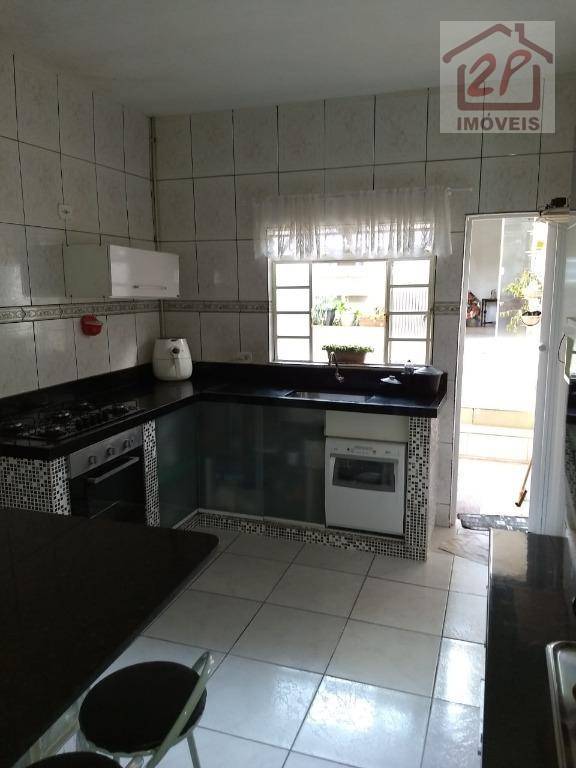 Casa à venda com 3 quartos, 250M2 - Foto 22