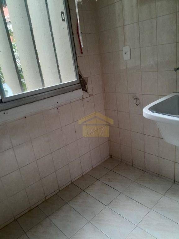 Apartamento à venda com 3 quartos, 97m² - Foto 9