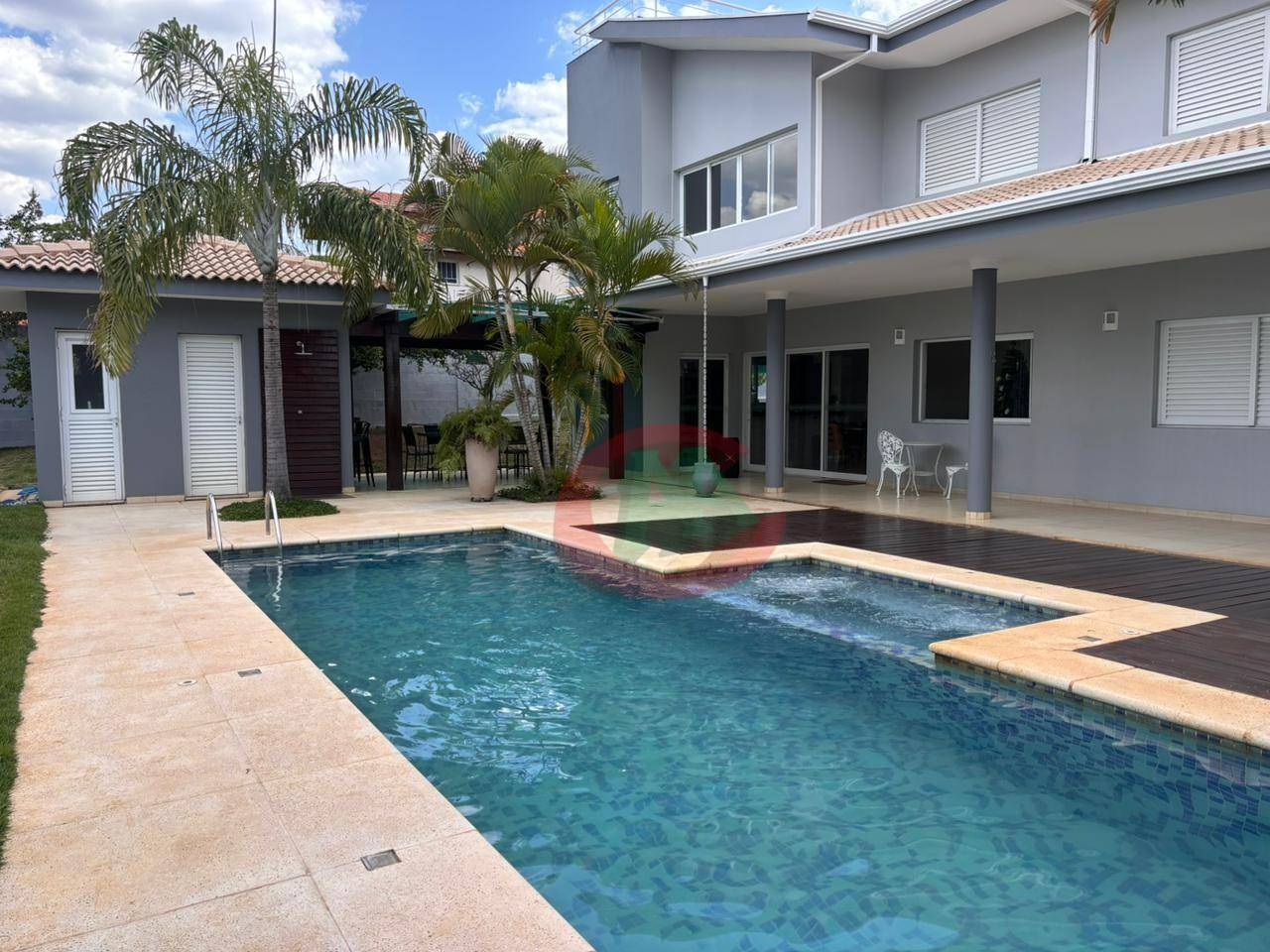 Chácara, 4 quartos, 2550 m² - Foto 1