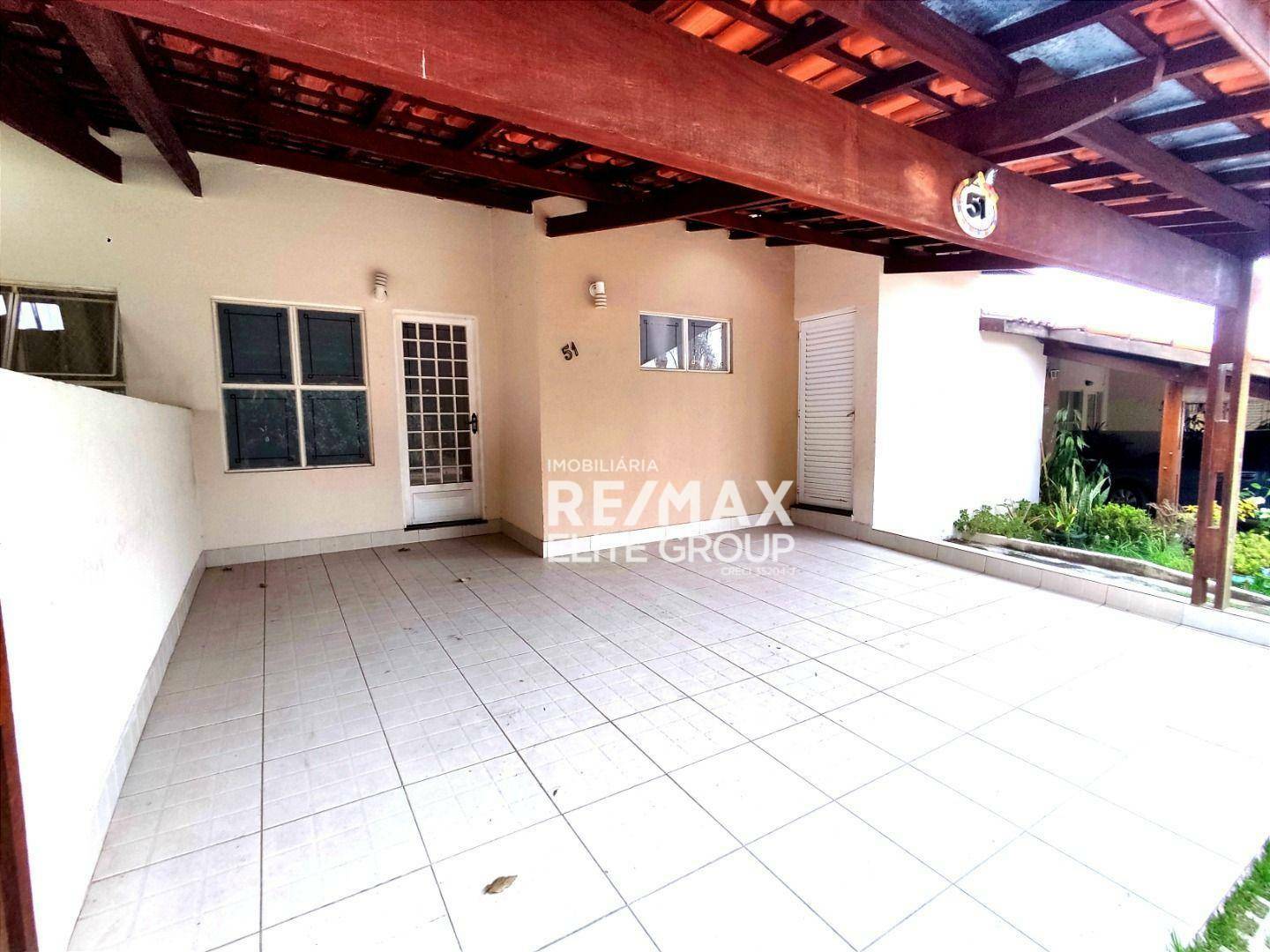 Casa de Condomínio à venda com 3 quartos, 110m² - Foto 1