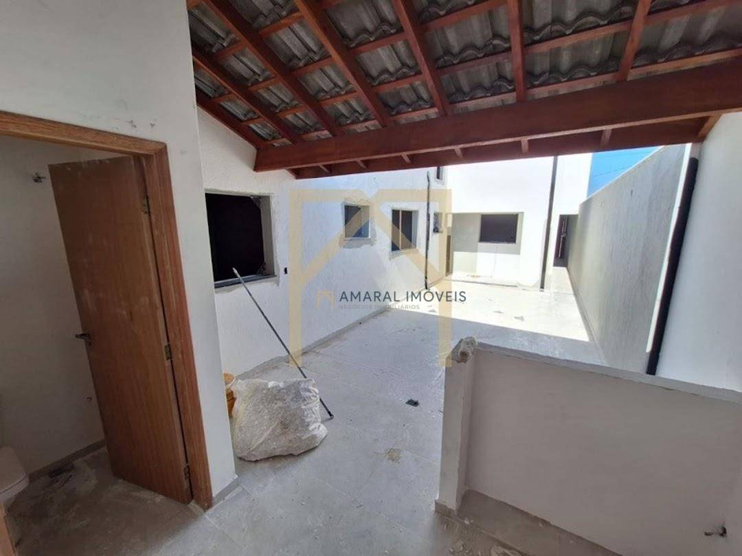 Casa à venda com 2 quartos, 85m² - Foto 8