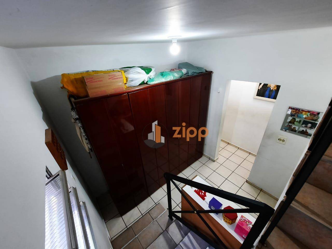 Sobrado à venda com 3 quartos, 200m² - Foto 6