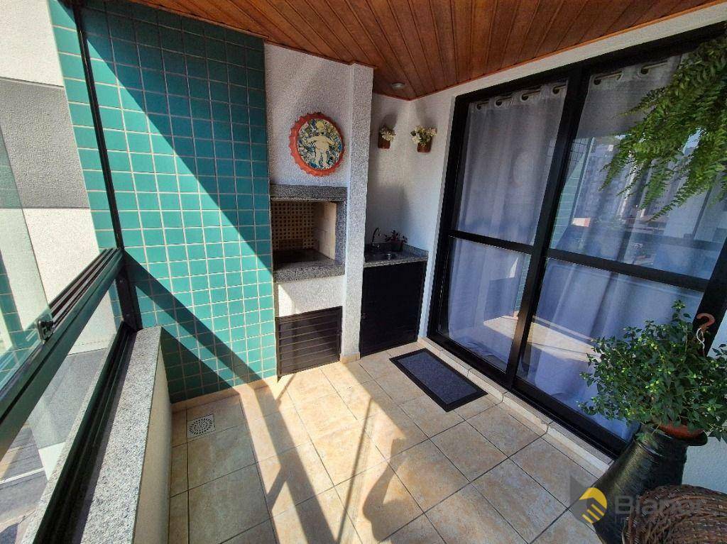 Apartamento à venda com 3 quartos, 87m² - Foto 8