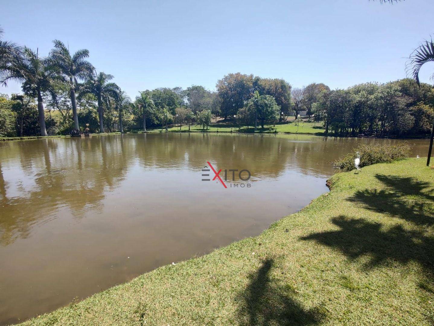 Casa de Condomínio à venda com 4 quartos, 520m² - Foto 52