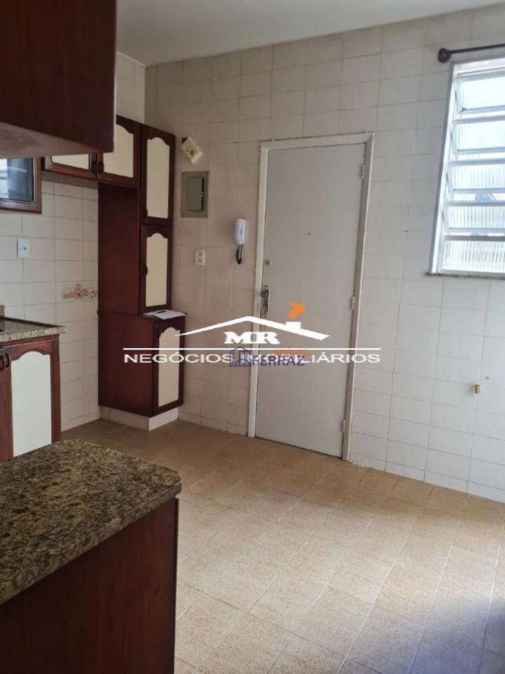 Apartamento à venda com 2 quartos, 93m² - Foto 10