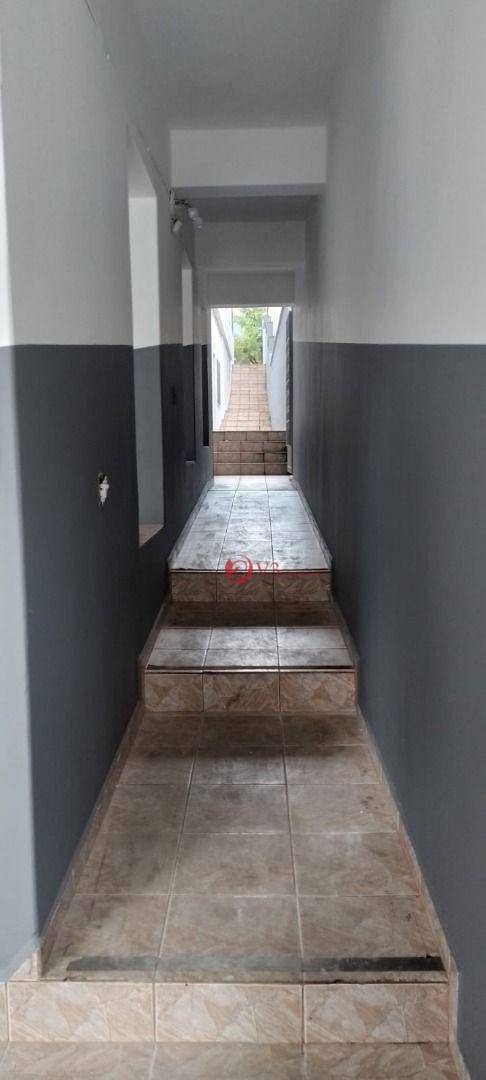 Sobrado, 3 quartos, 700 m² - Foto 2