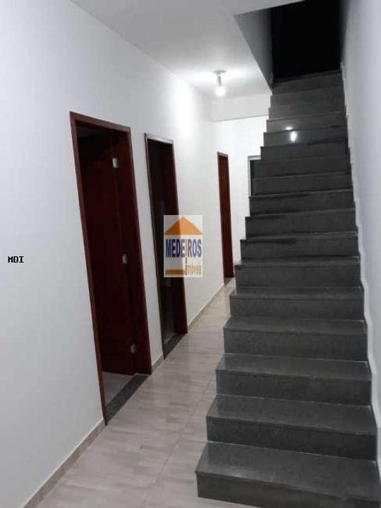 Casa à venda com 2 quartos, 200m² - Foto 7