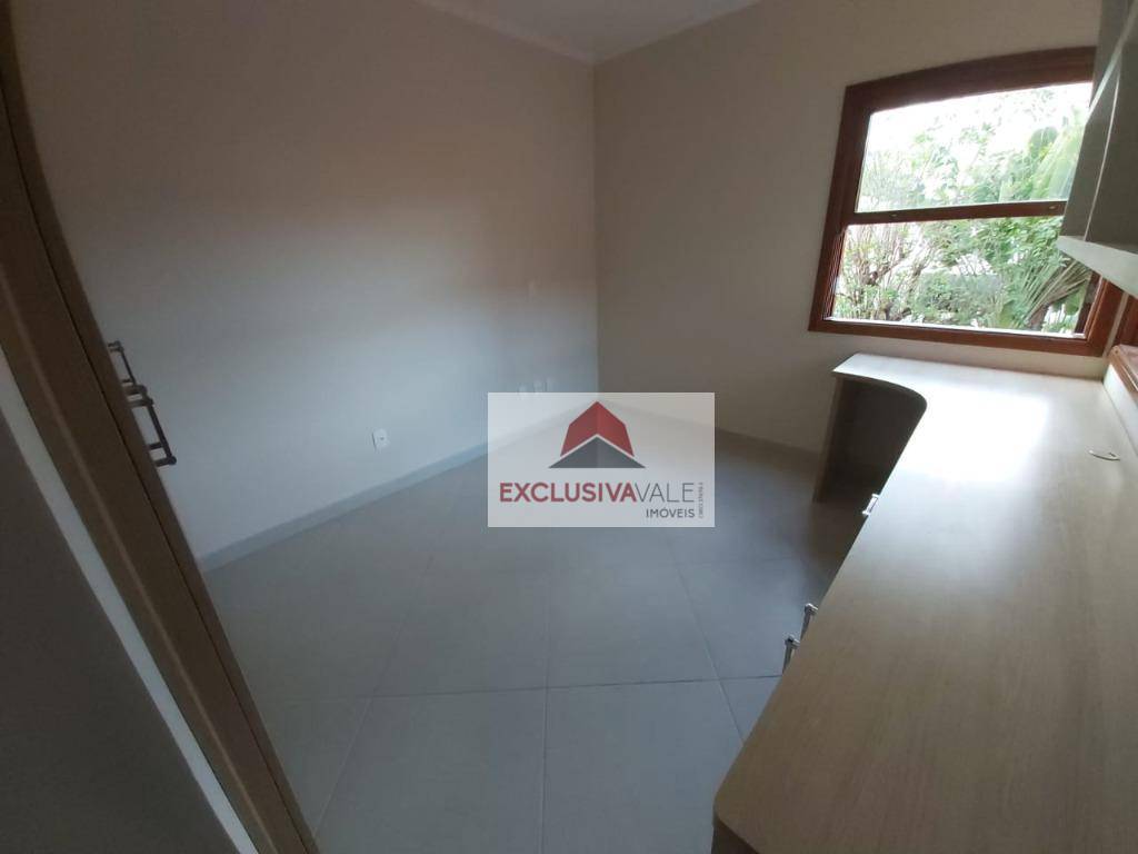 Casa de Condomínio à venda com 3 quartos, 360m² - Foto 9