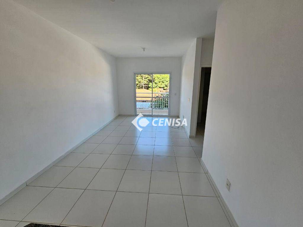 Apartamento para alugar com 2 quartos, 68m² - Foto 4