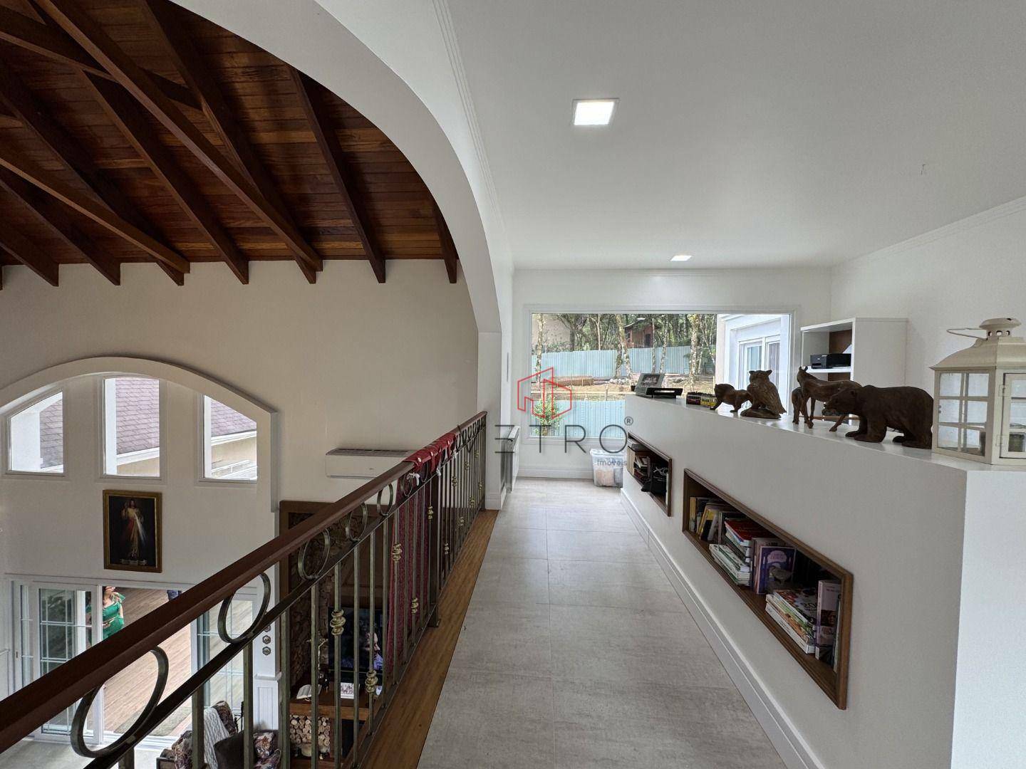 Casa de Condomínio à venda com 4 quartos, 400m² - Foto 23