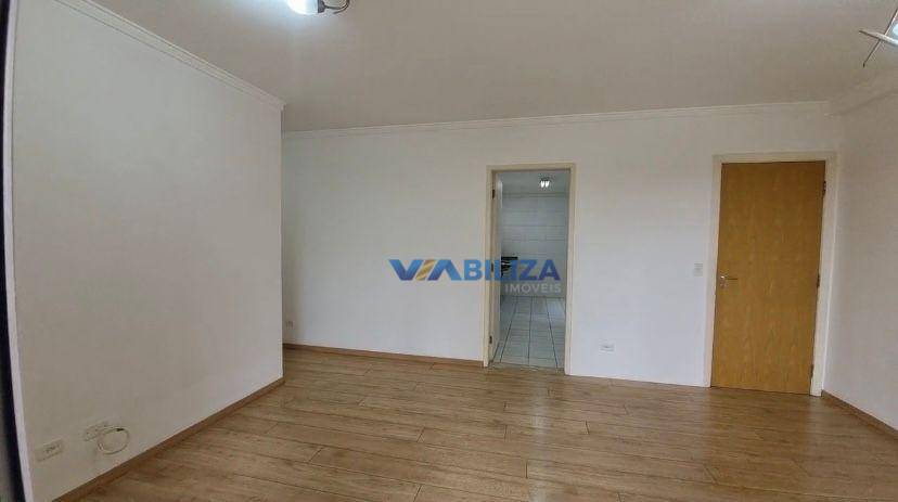 Apartamento à venda com 3 quartos, 94m² - Foto 7