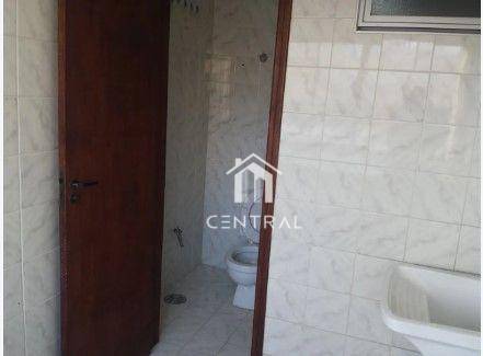 Apartamento à venda com 3 quartos, 147m² - Foto 3