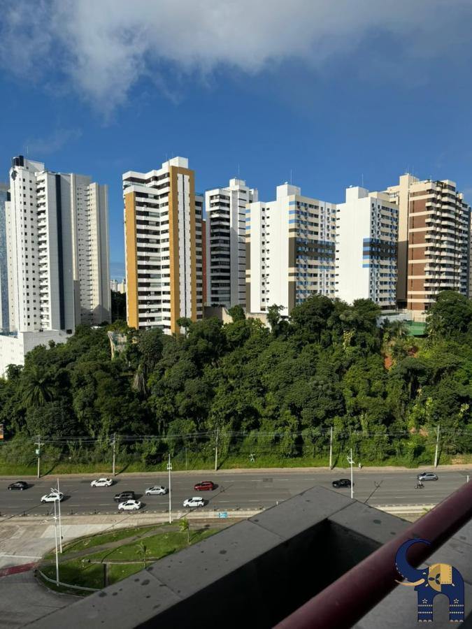 Apartamento à venda com 1 quarto, 61m² - Foto 17