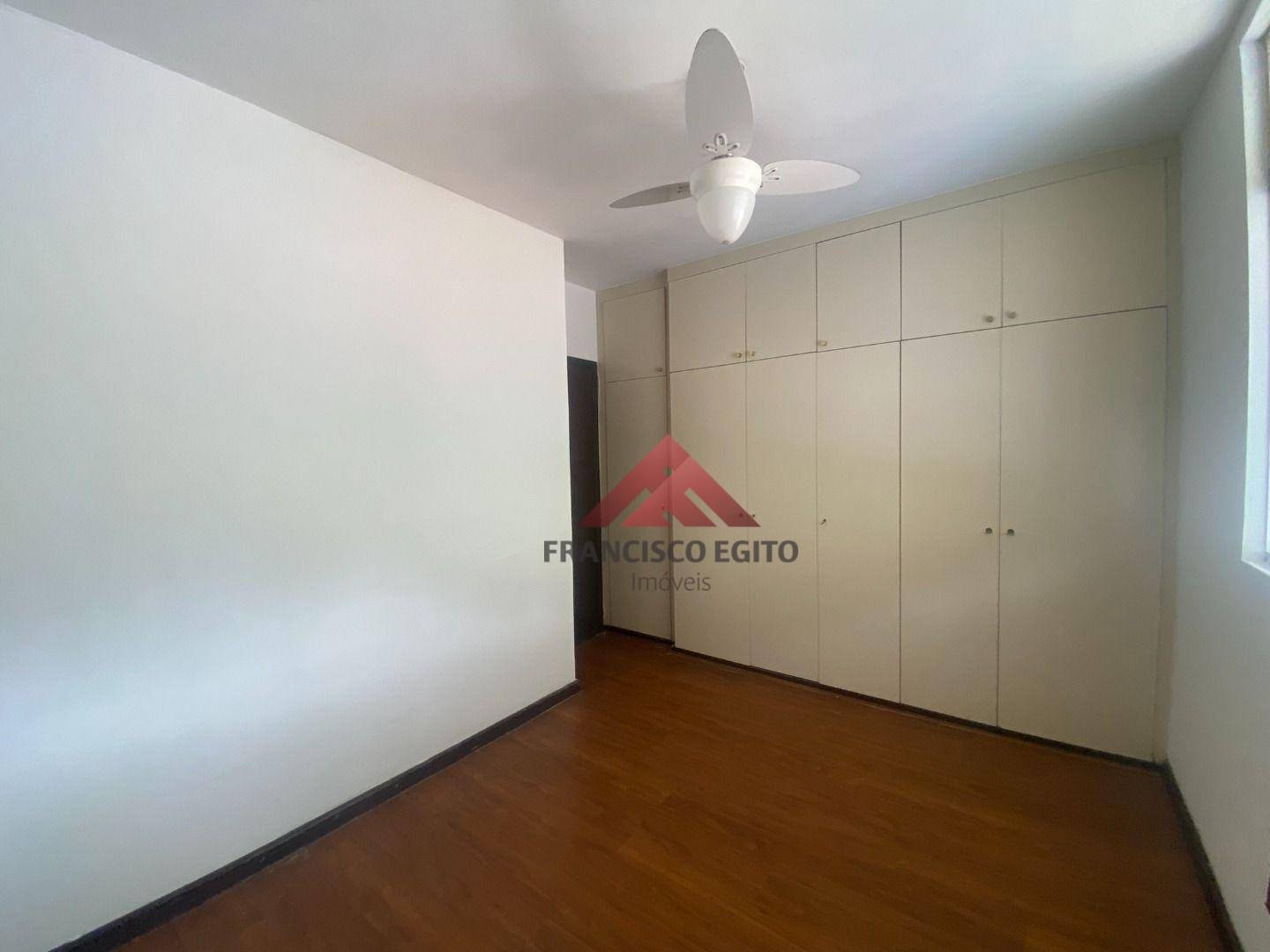 Apartamento à venda com 2 quartos, 60m² - Foto 6