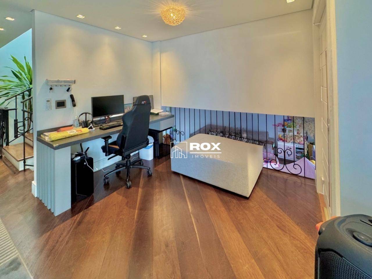 Casa à venda com 4 quartos, 490m² - Foto 11