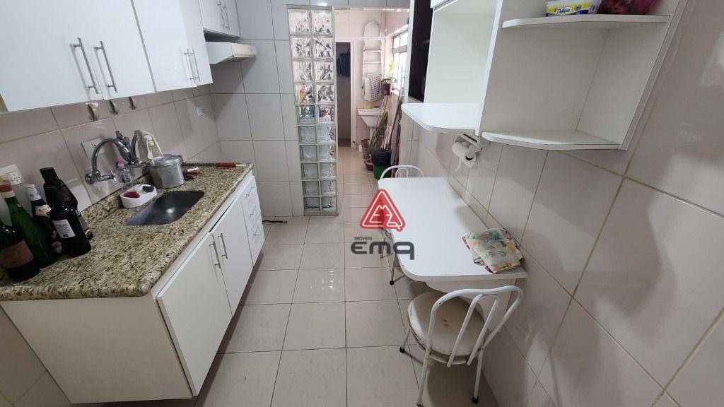 Apartamento à venda com 3 quartos, 70m² - Foto 19