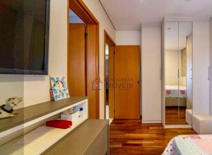 Apartamento à venda com 3 quartos, 127m² - Foto 9