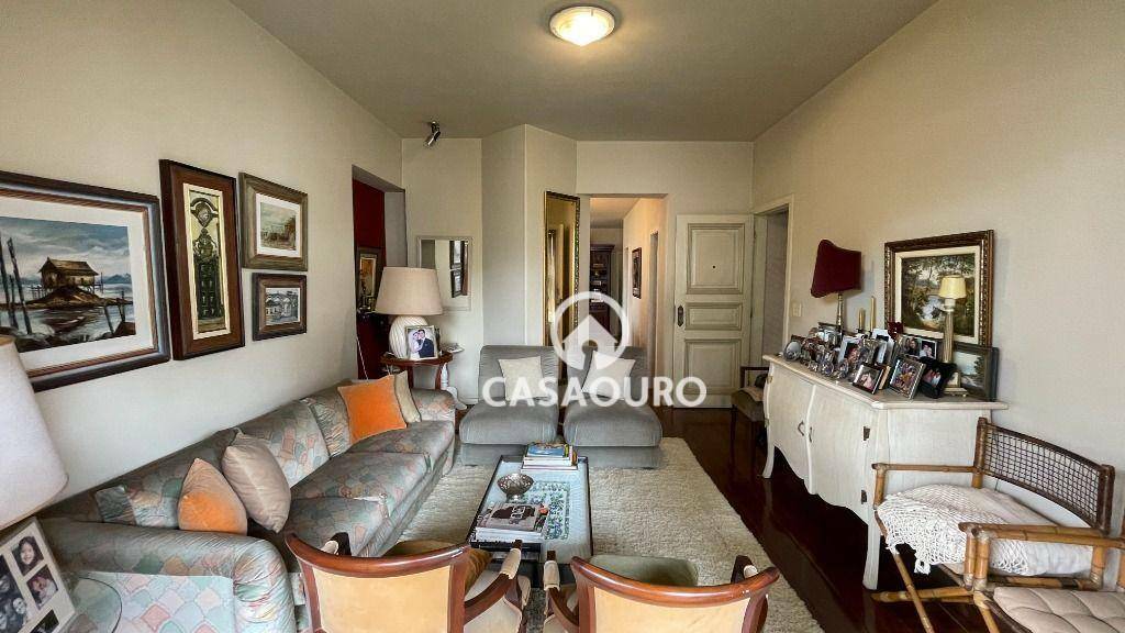 Apartamento à venda com 4 quartos, 141m² - Foto 7