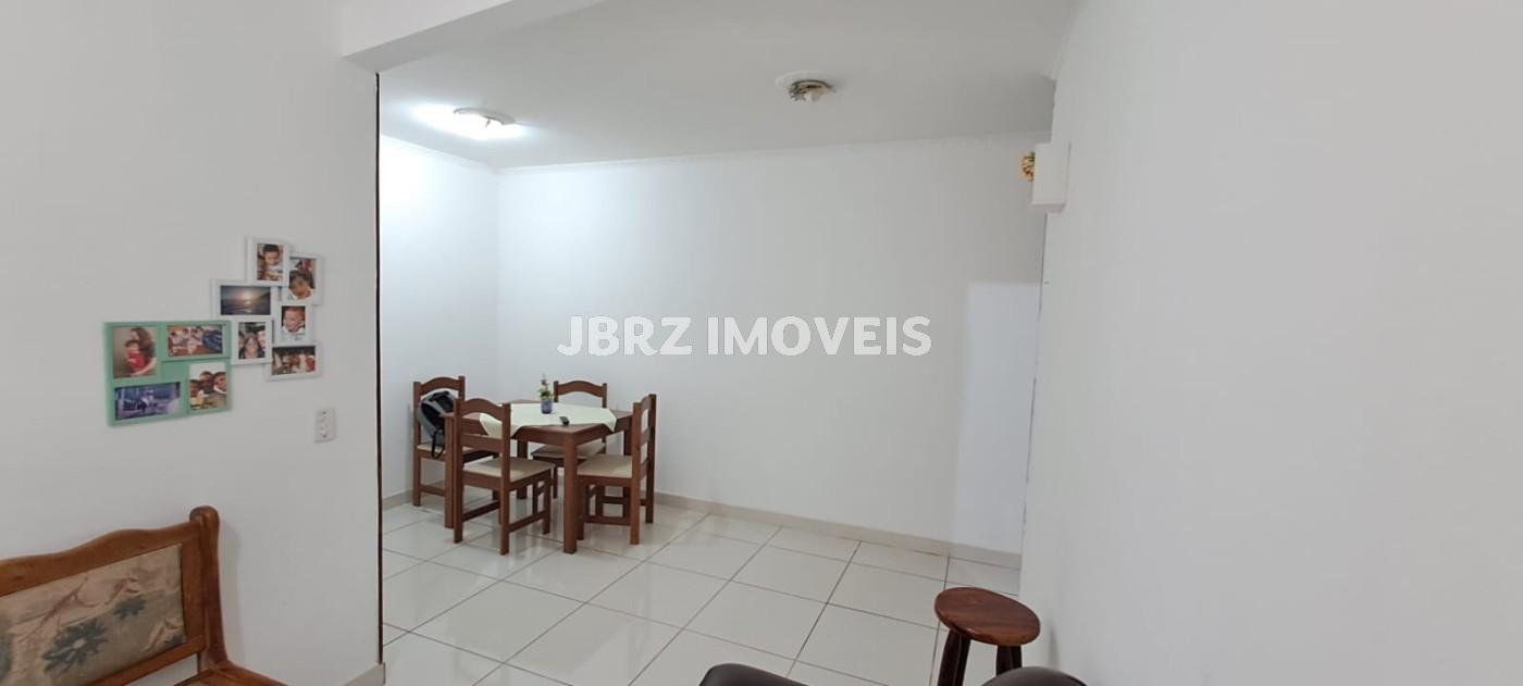 Apartamento à venda com 2 quartos, 62m² - Foto 6