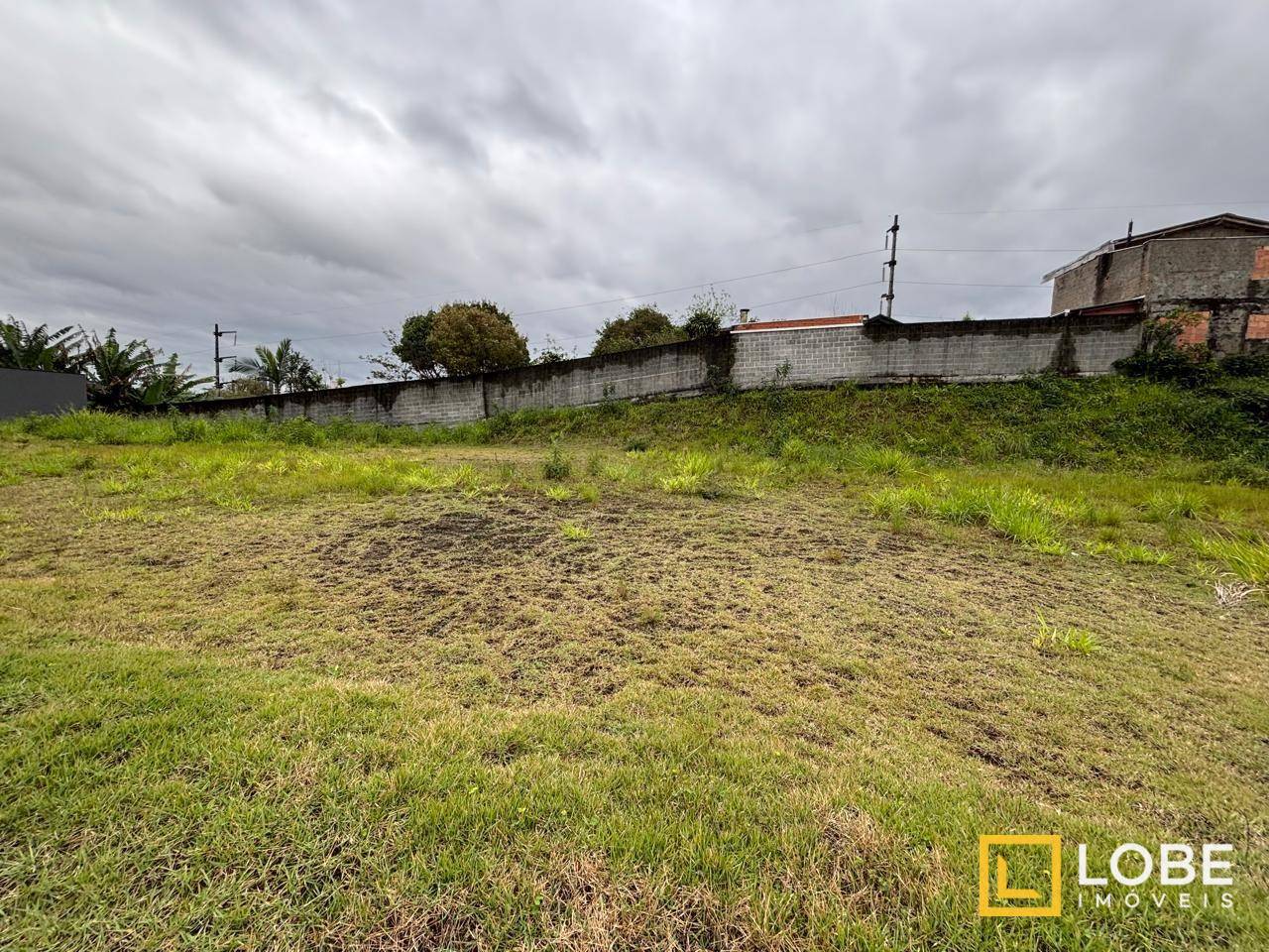 Loteamento e Condomínio, 297 m² - Foto 2