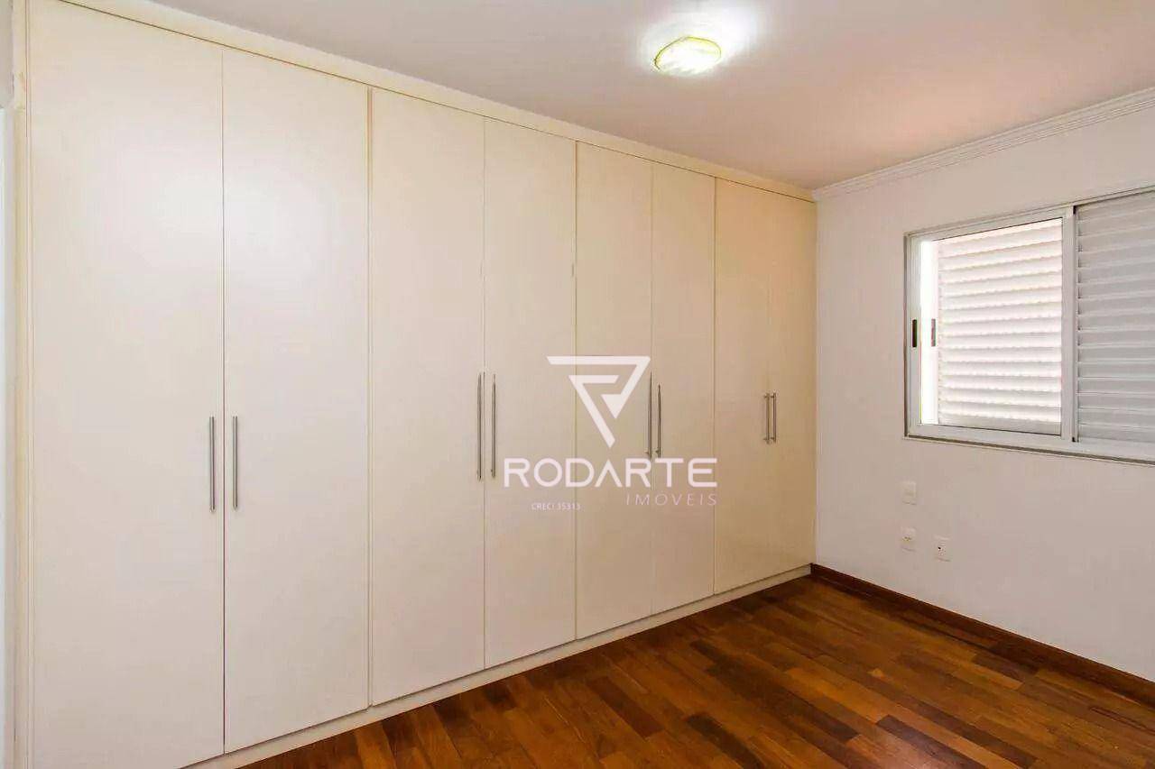 Casa à venda com 4 quartos, 180m² - Foto 11