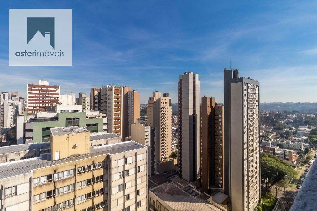 Apartamento à venda com 3 quartos, 134m² - Foto 27