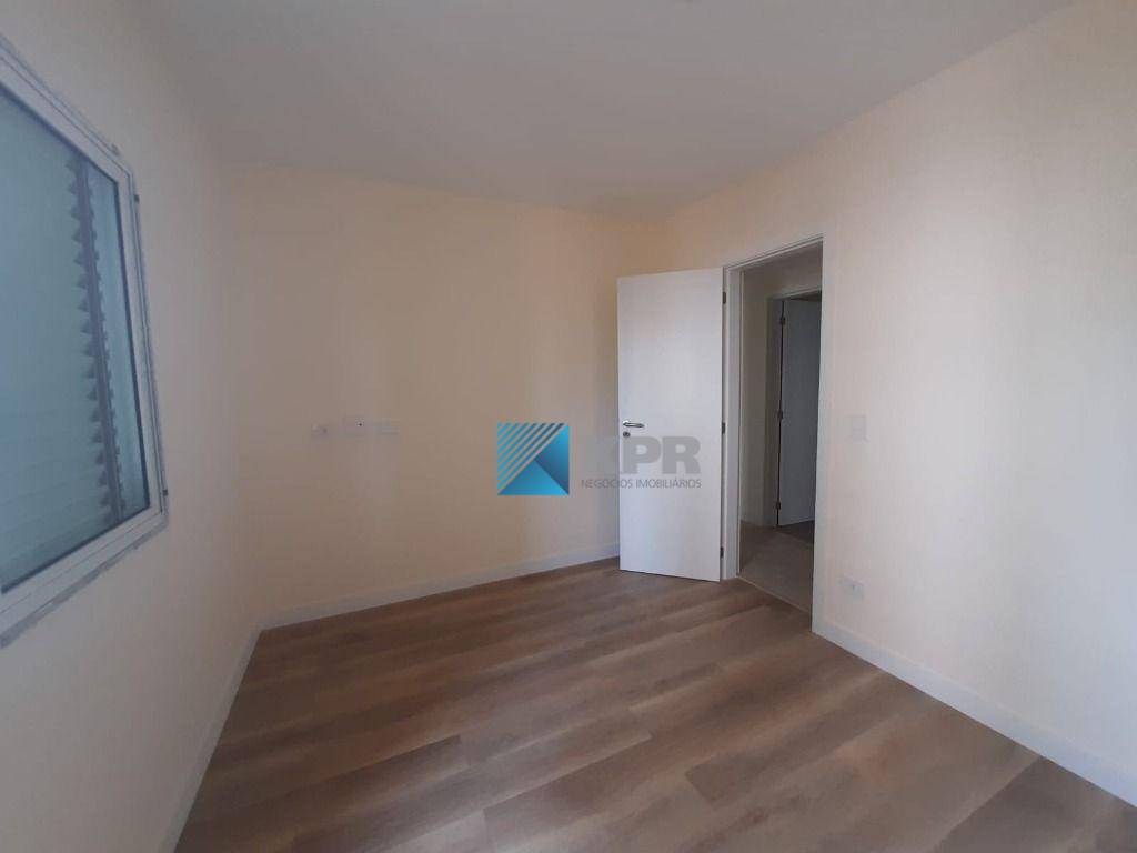 Apartamento à venda com 4 quartos, 190m² - Foto 15