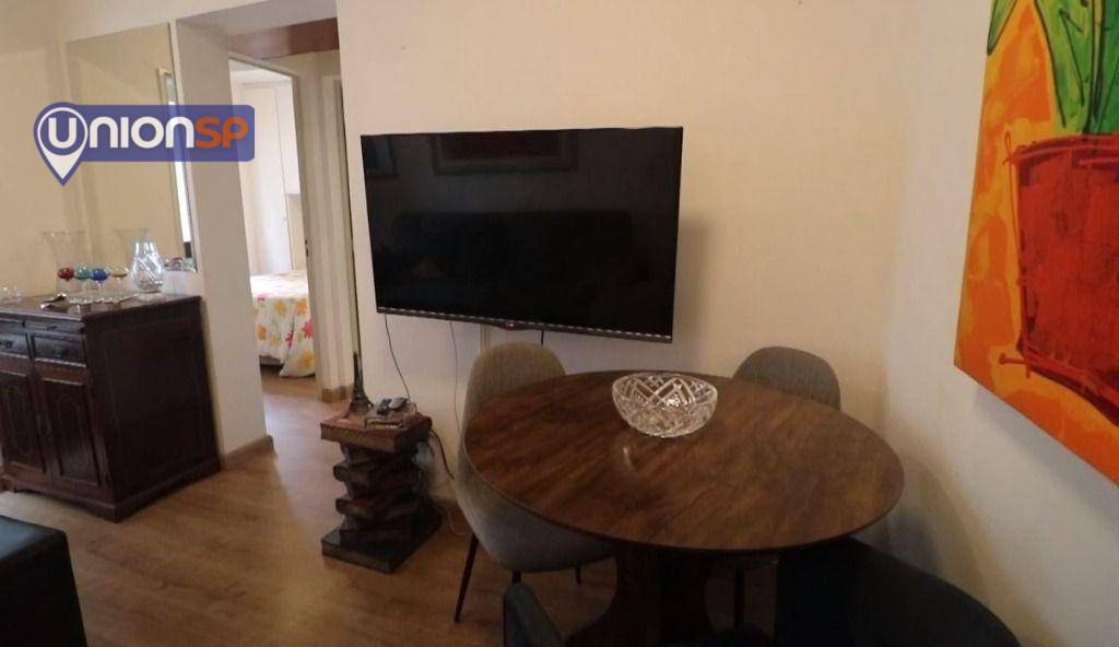 Apartamento à venda com 1 quarto, 38m² - Foto 2