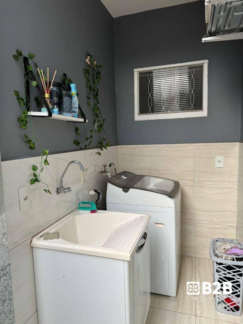 Casa à venda com 2 quartos, 108m² - Foto 8