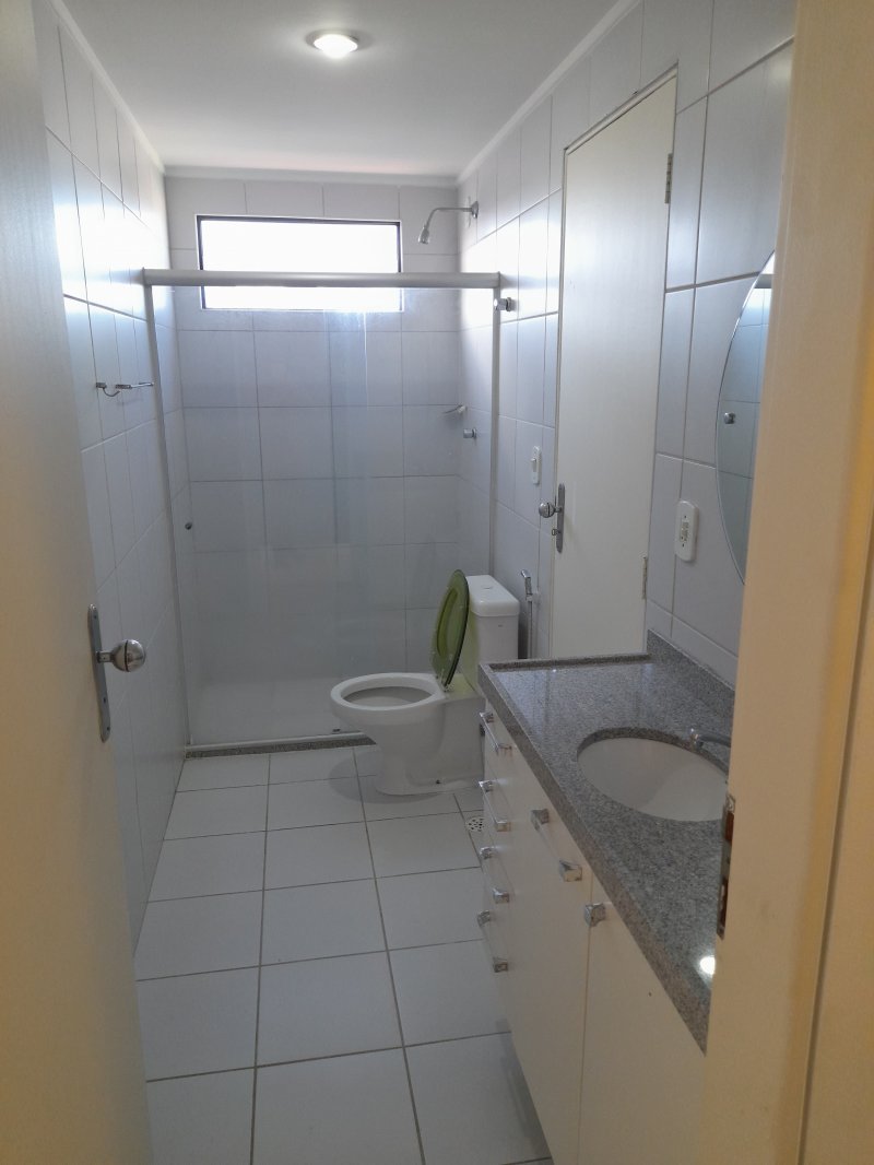 Apartamento à venda com 3 quartos, 105m² - Foto 18