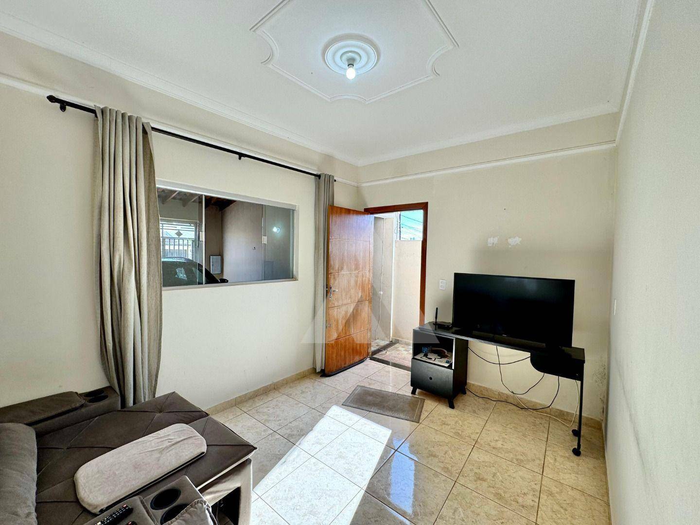 Casa à venda com 3 quartos, 120m² - Foto 4