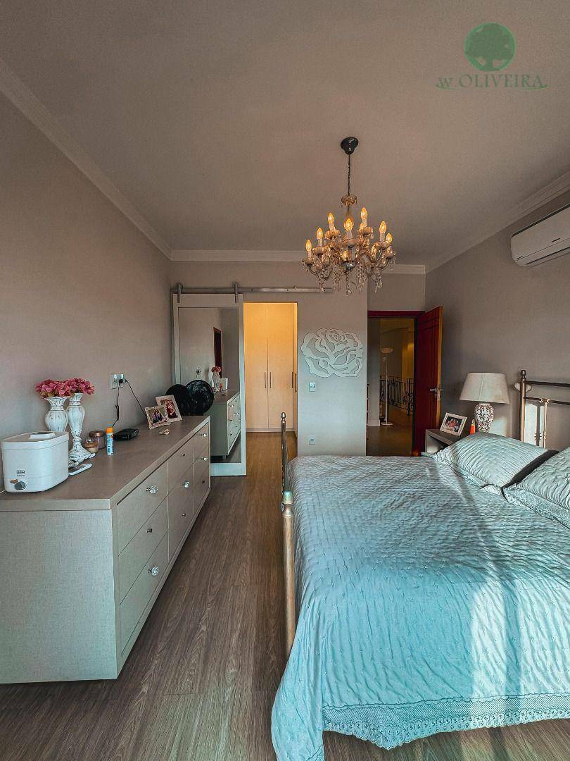 Casa à venda e aluguel com 3 quartos, 355m² - Foto 14