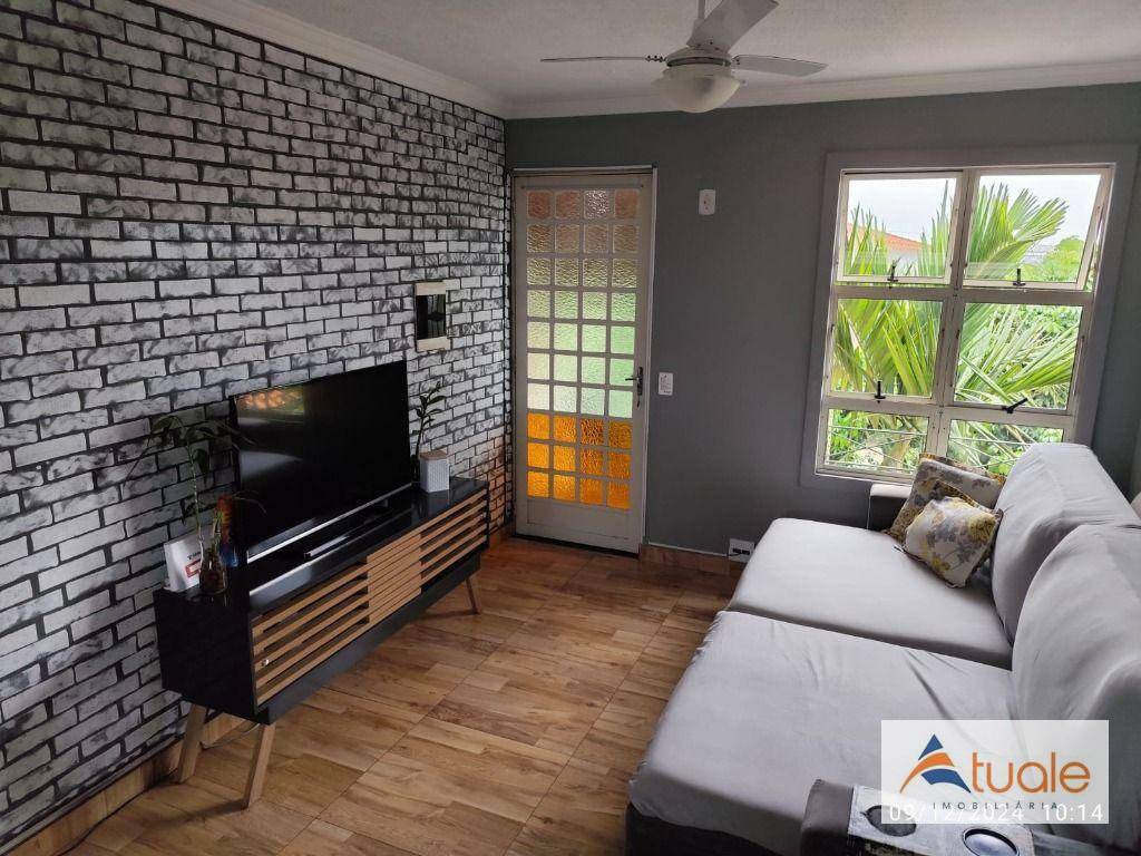 Apartamento à venda com 2 quartos, 45m² - Foto 3